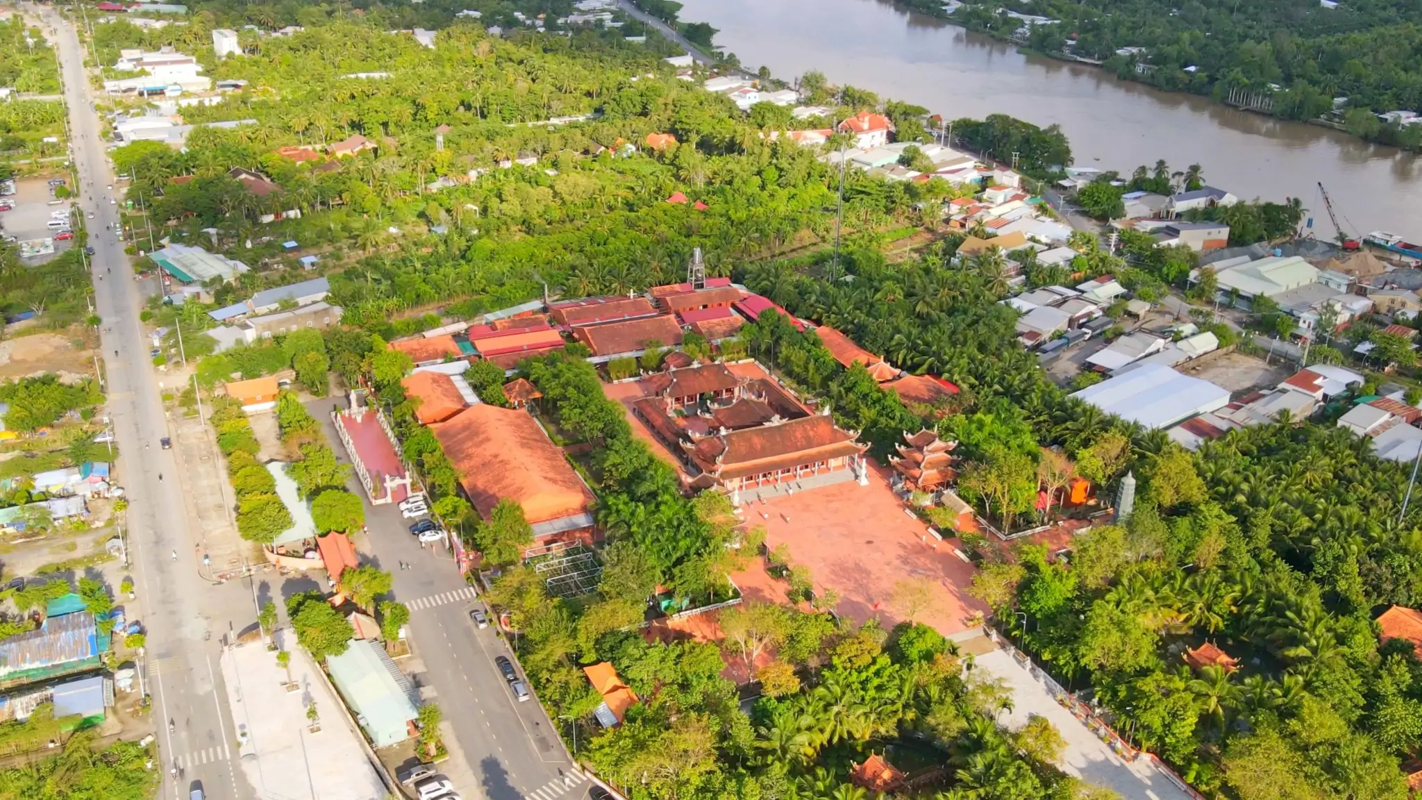 Thiền Viện Trúc Lâm Phương Nam