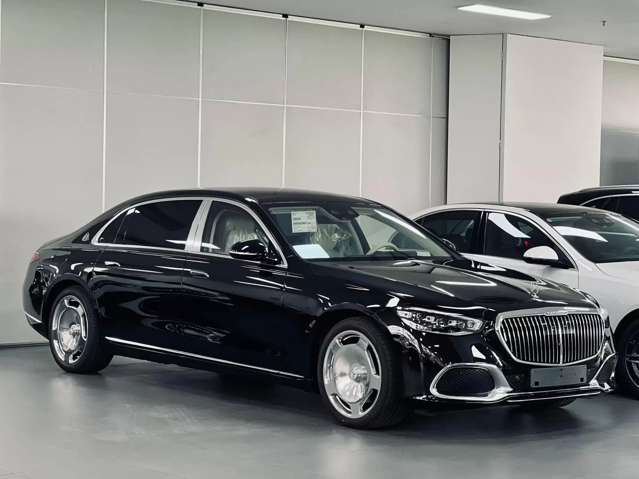 thu&ecirc; xe cưới sang trọng TPHCM